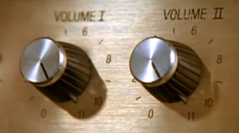 Un ampli dont le volume va jusqu'à 11 ! (film 
