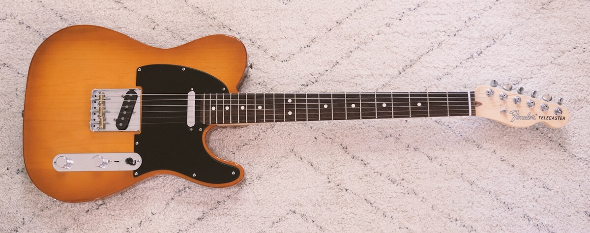 Une guitare électrique